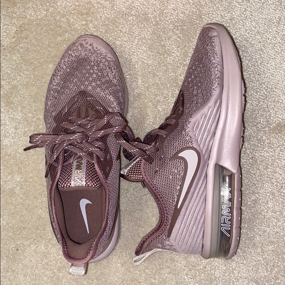 Nike Shoes - Nike air max sequent 4